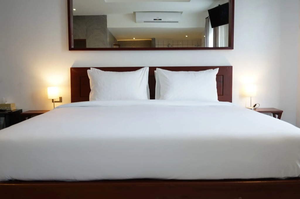 S 2 Modern Boutique Hotel