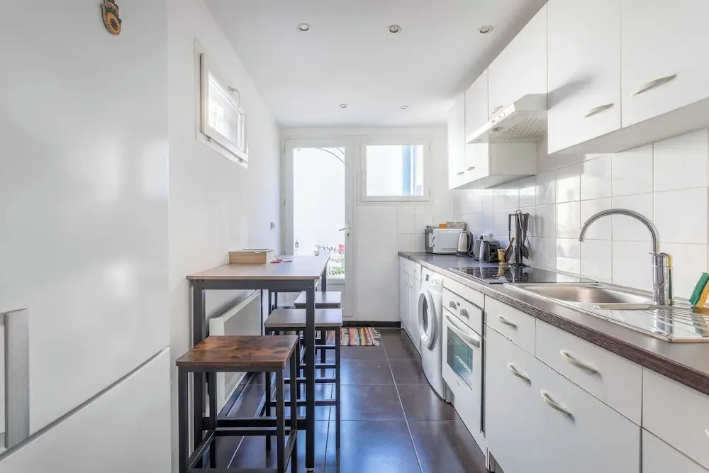 1 Bedroom Apartment in La Plaine