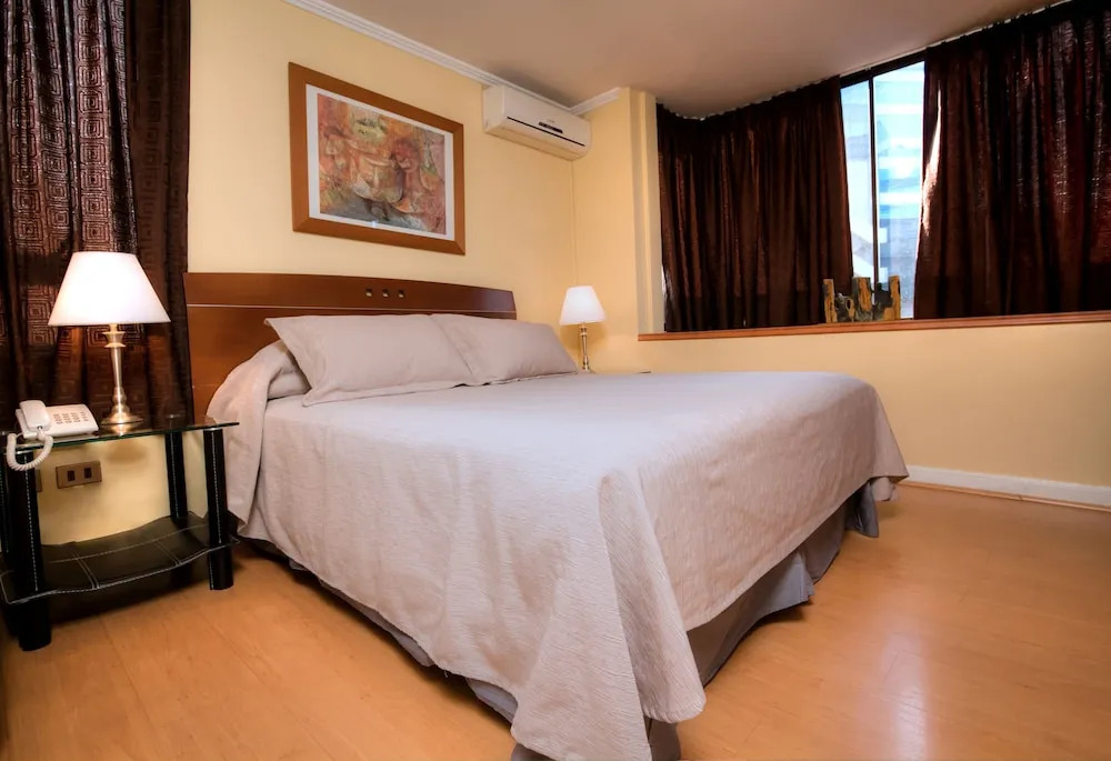 Santa Magdalena Apartments
