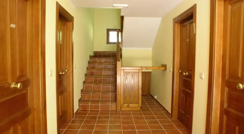 Apartamentos Puente La Molina