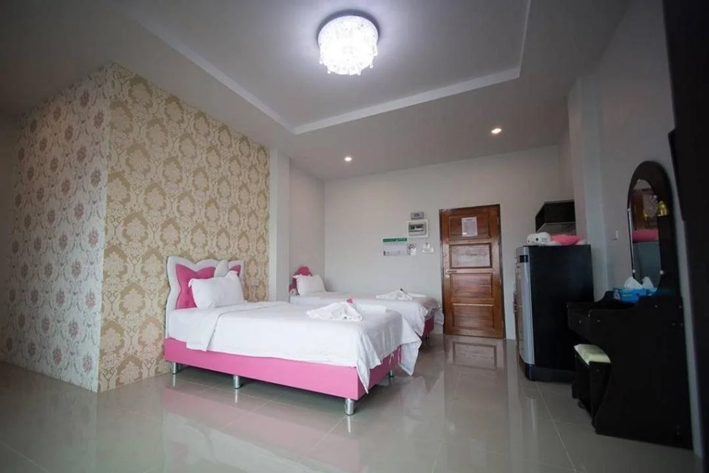 The Linux Garden Hotel