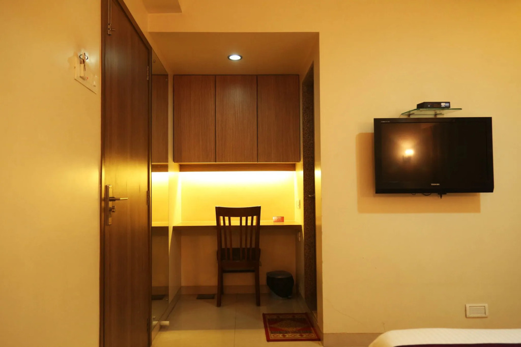 Treebo Vikrant Residency