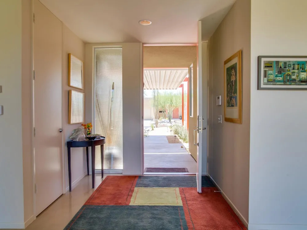 The Artful Cosmo Holiday home 2