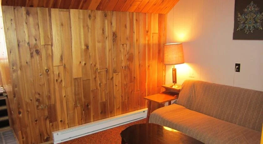 Tall Timbers Resort