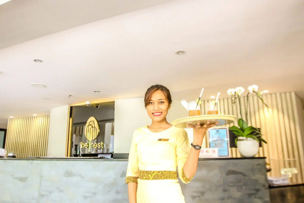 Отель The Nest Hotel Nusa Dua