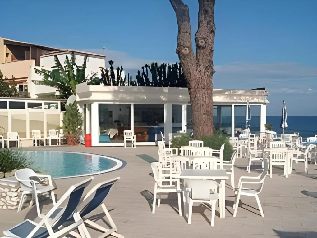 Hotel LApprodo