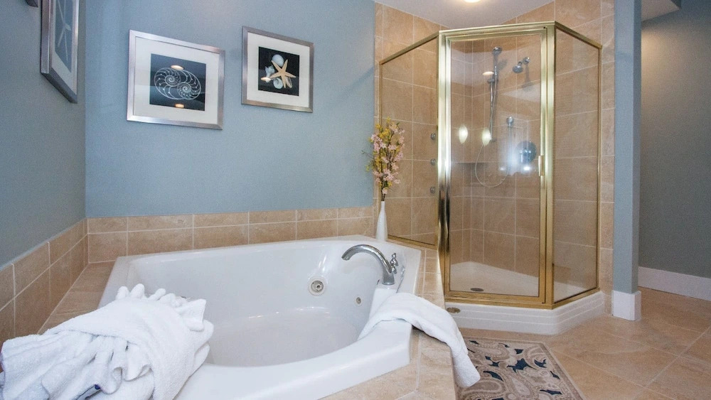 Two Bedroom With Breathtaking Views - Unit Crc0616