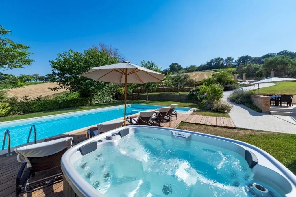 CASALE ROSY 6&2, Emma Villas