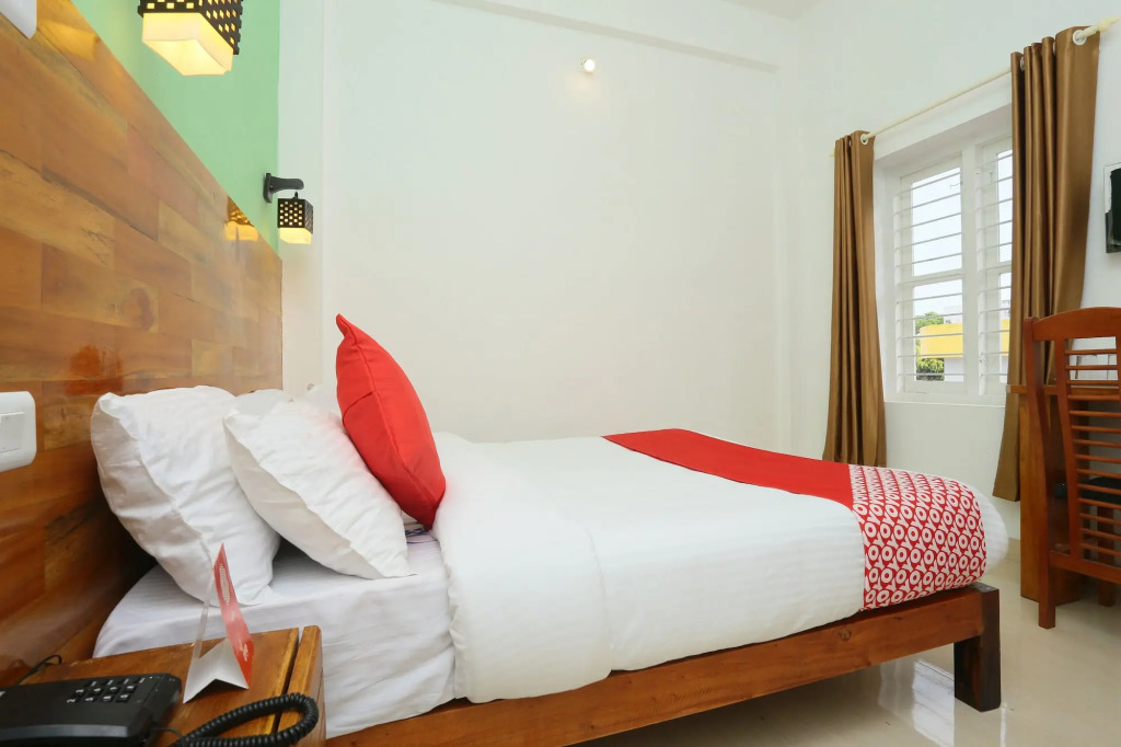 OYO 22309 Hotel Jumayira International