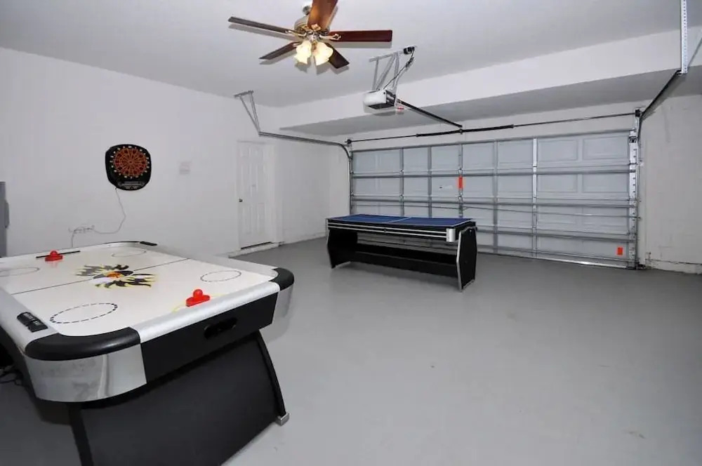 16605 High Grove House 4 Bedroom by Florida Star
