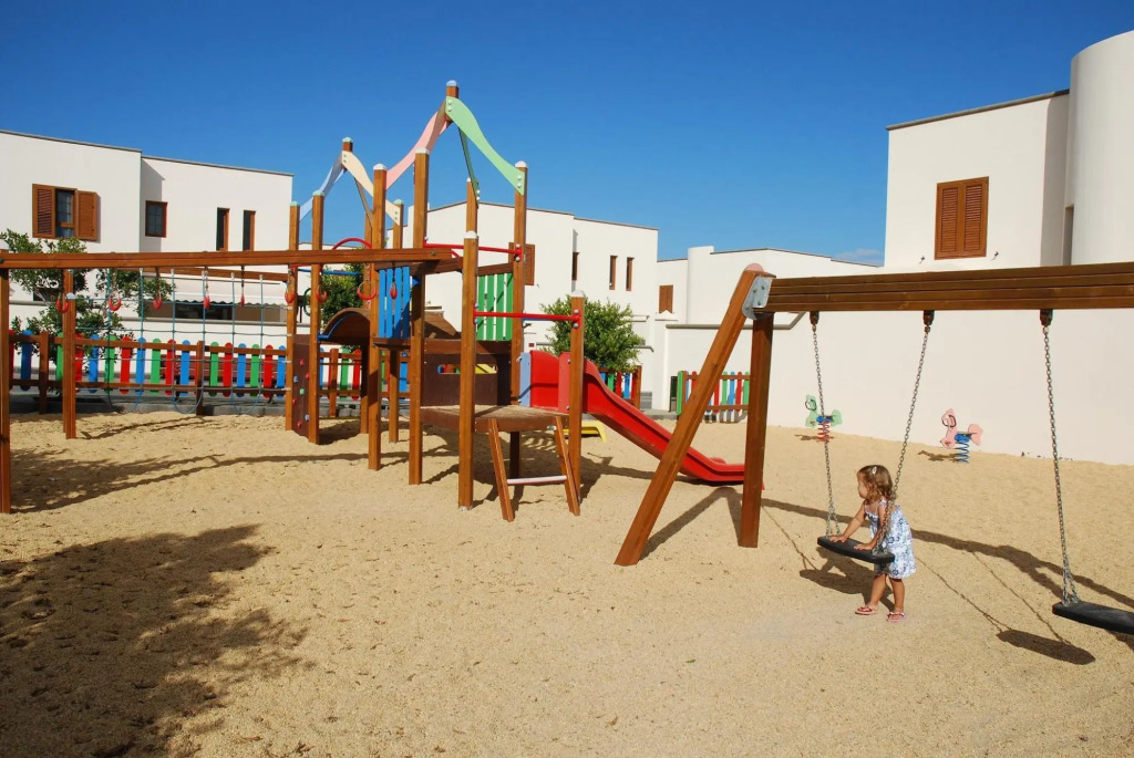 Las Caletas Village 3 bed LVC200564
