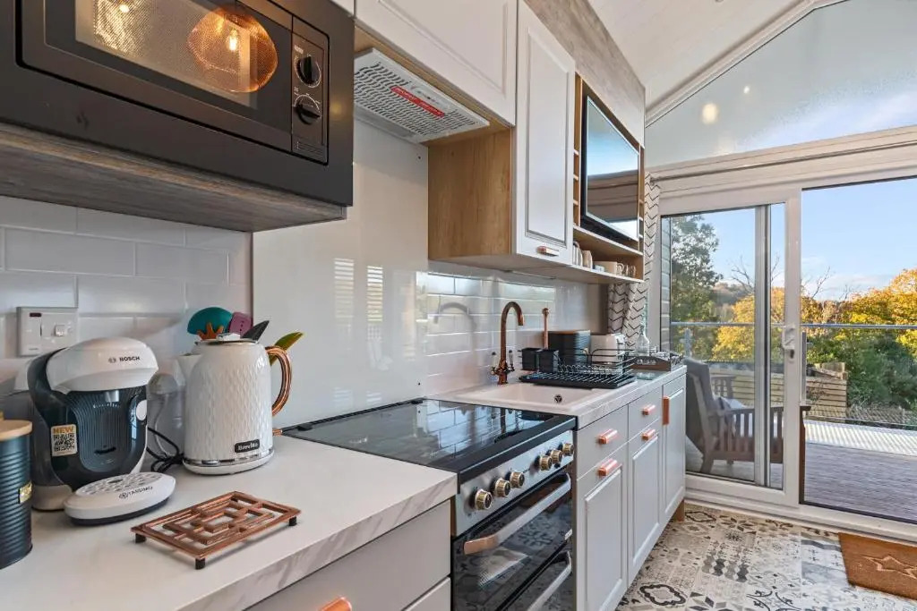 The Escape Luxury Pod Close To Beach