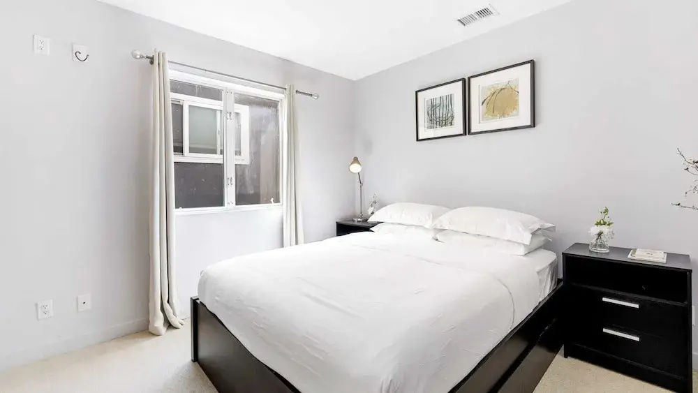 Walk to Manhattan Beach Pier, Ocean Views, Balcony, & Peloton Casa Del Mar by Avantstay