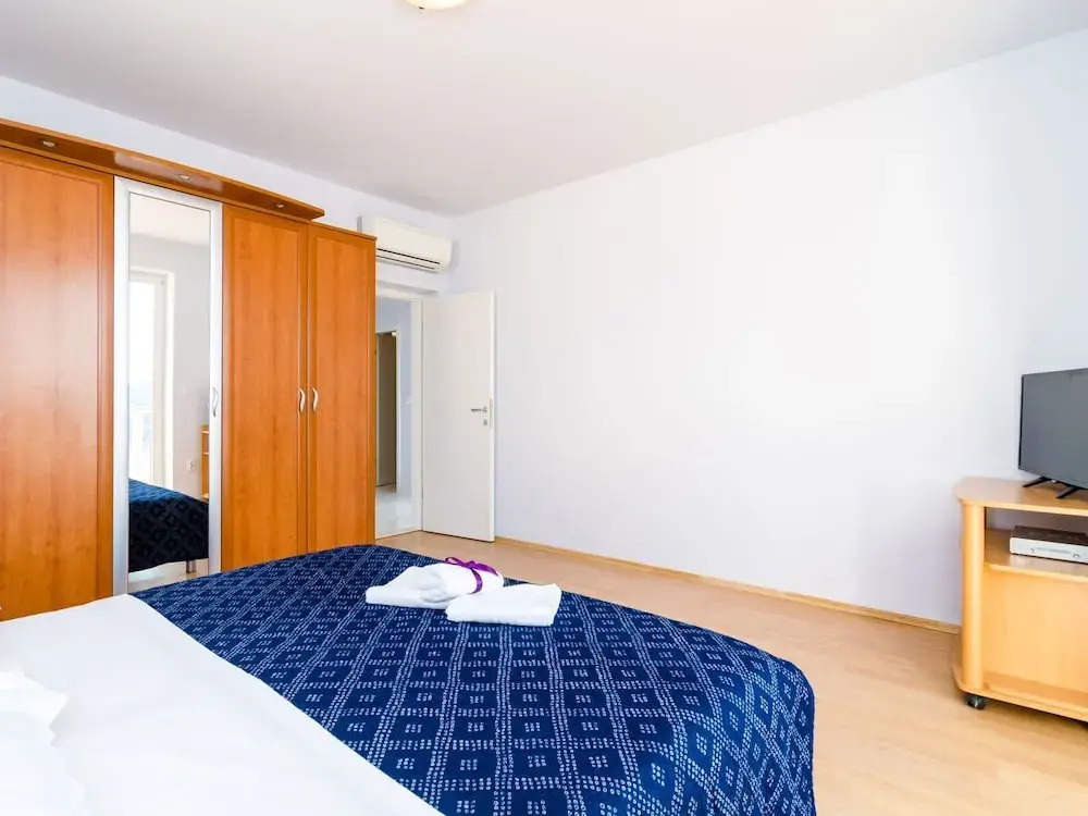 Apartments Bonavista - Premium Two Bedroom Apartment With Balcony and Sea View