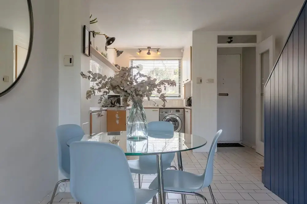 Amazing 2 Bedroom House in Putney