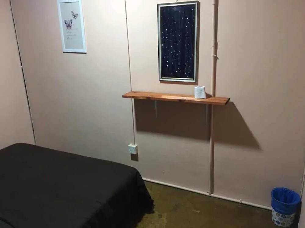 11 Pensione - Hostel