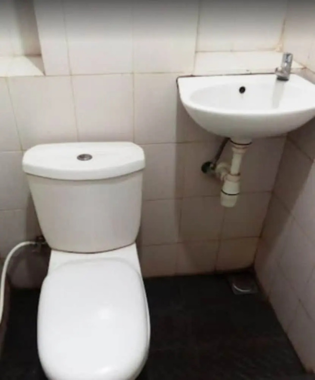 OYO Life 92779 Kost Arjuna