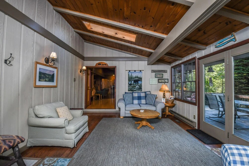 Oakleaf Lodge Holiday Home