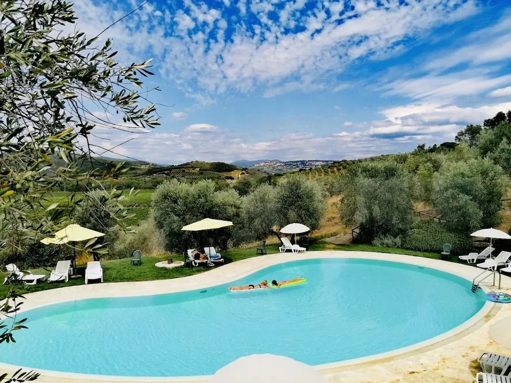 Azienda Agriturismo Fraschiera