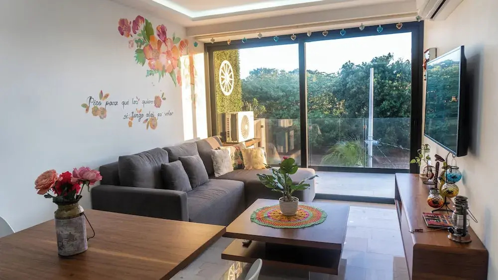 Menesse Apartment