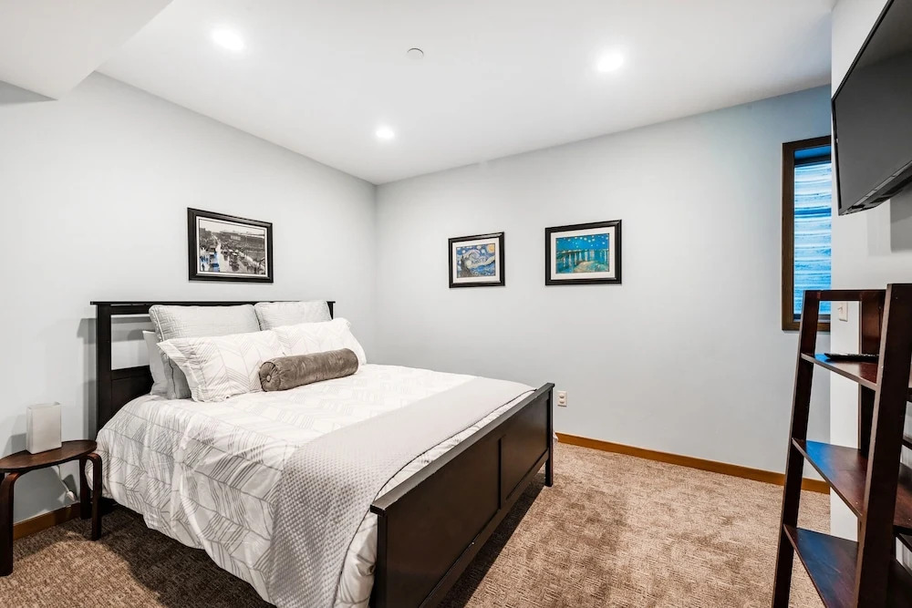 1212 Empire Avenue 4 Bedroom Home