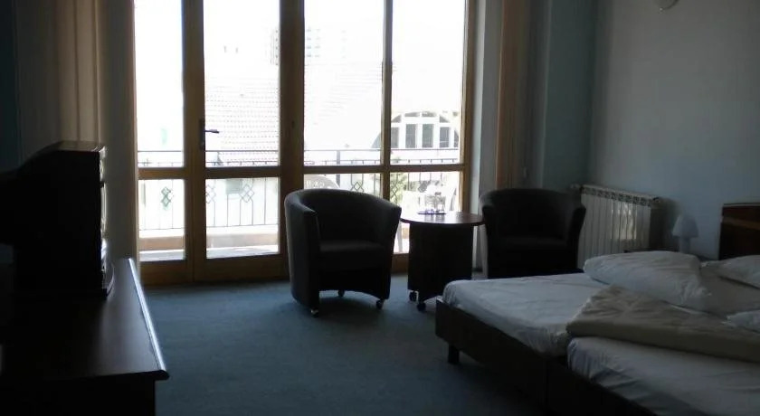 Hotel Philoxenia