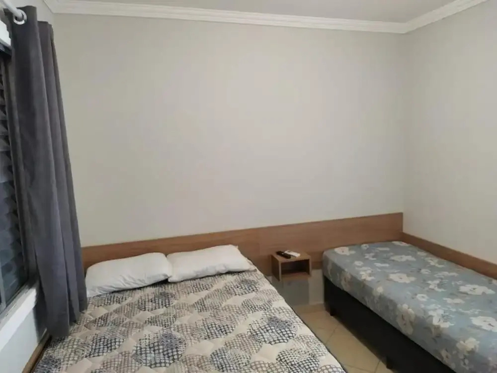 Kitnet com ar na praia das Astúrias