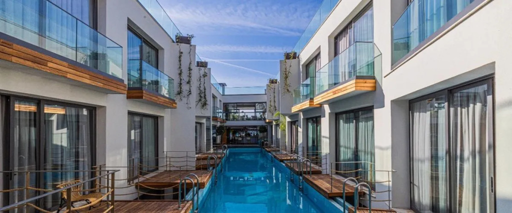 Gözegir Hotel