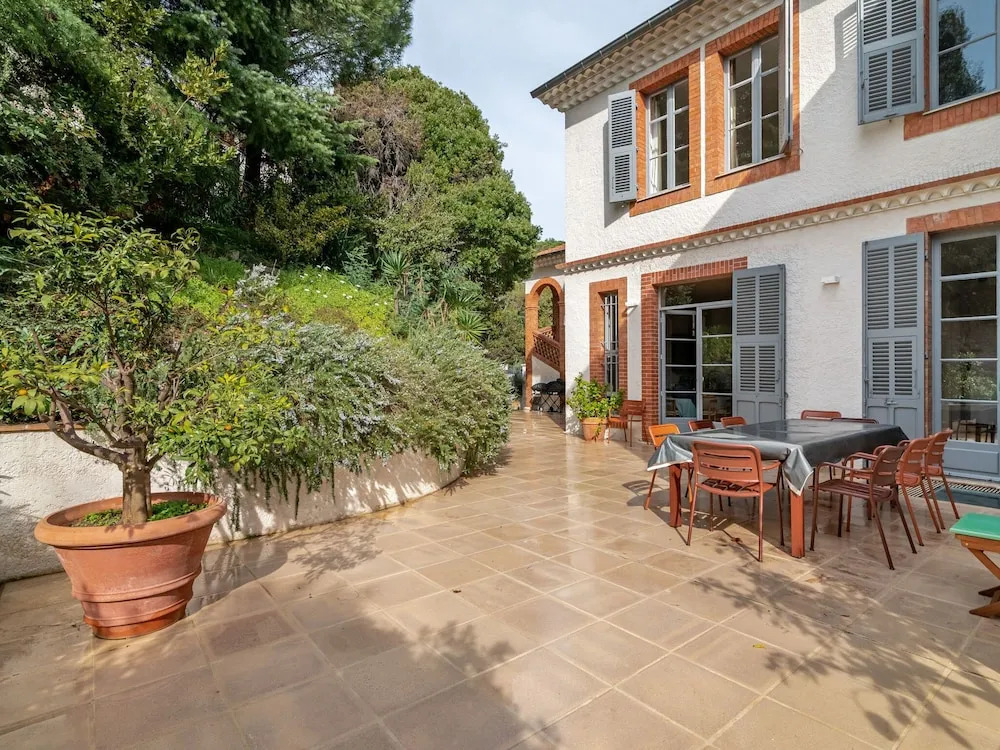 Premium Holiday Home in Cannes la Bocca With Swimming Pool