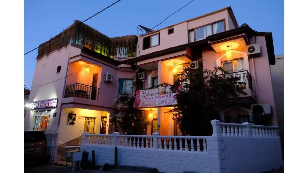 Yeşim Pansiyon