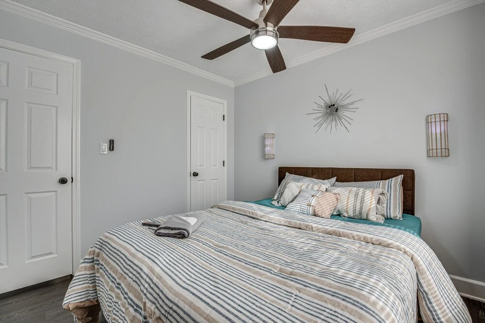 Modern College Park Home: 13 Mi to Dtwn Atlanta!