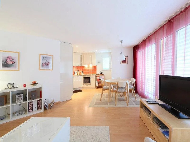 Amici; Haus