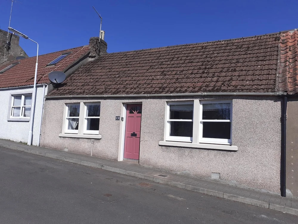 Castlefield Cottage in Central Cupar