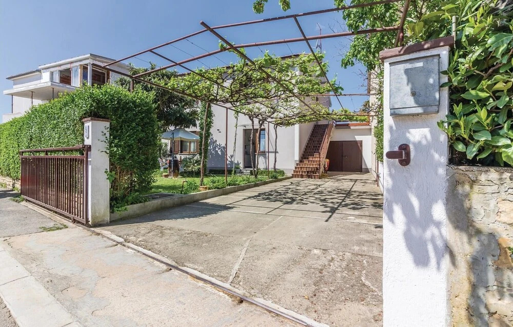 Stunning Home in Fazana With Wifi and 2 Bedrooms