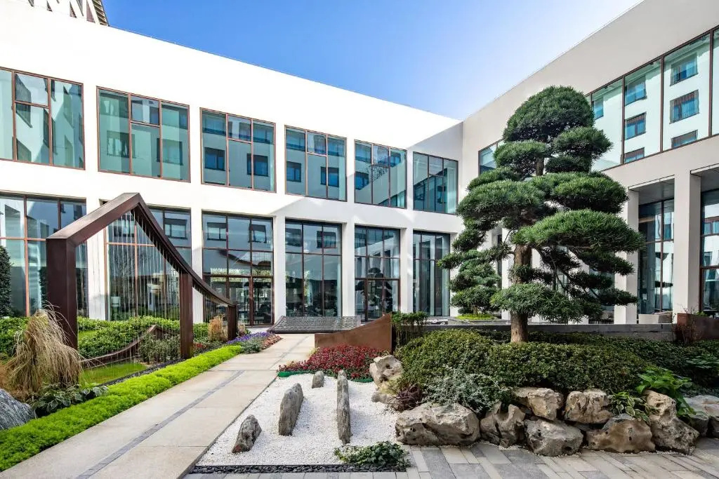 Crowne Plaza Wuzhen by IHG
