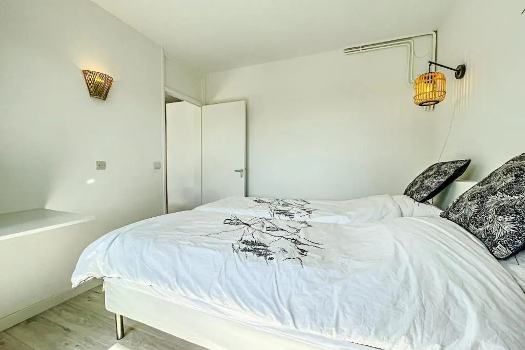 Annecy 1 Bedroom Apt with Balcony