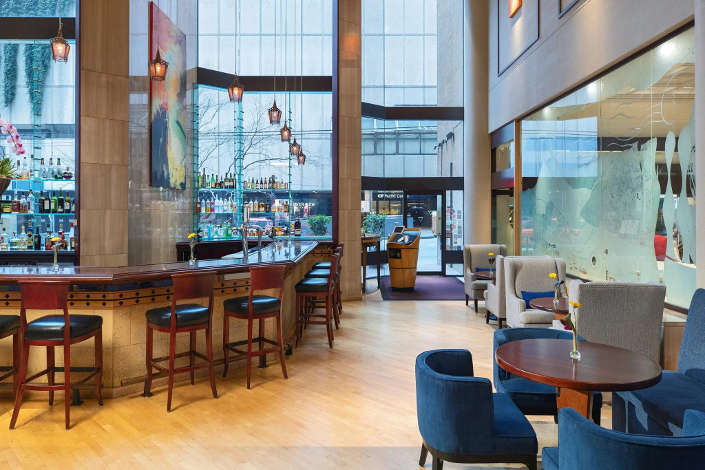 Metropolitan Hotel Vancouver