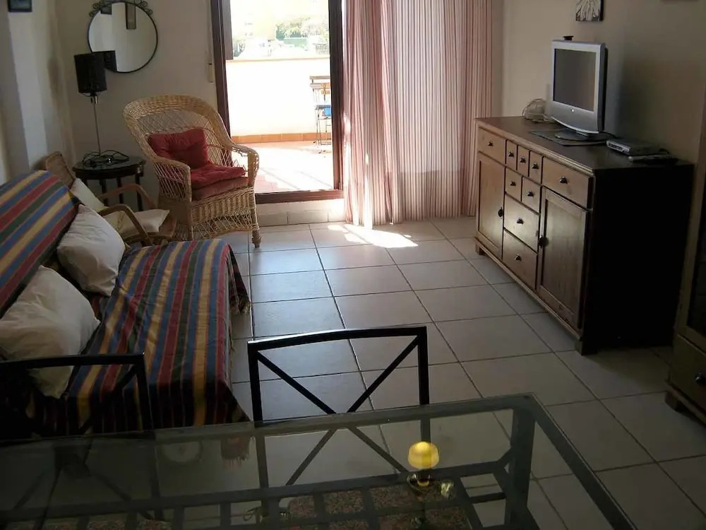 Apartamento Jardines J2-2C