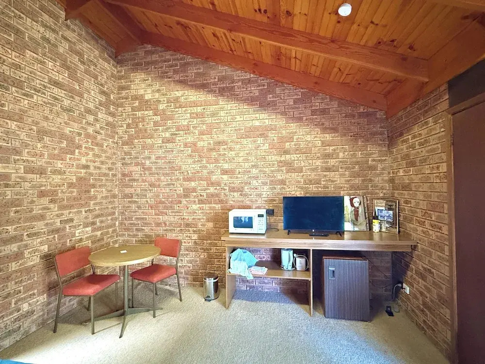Redgum Motel