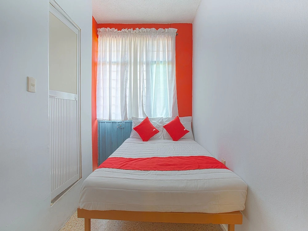 OYO Hotel Familiar Sosa