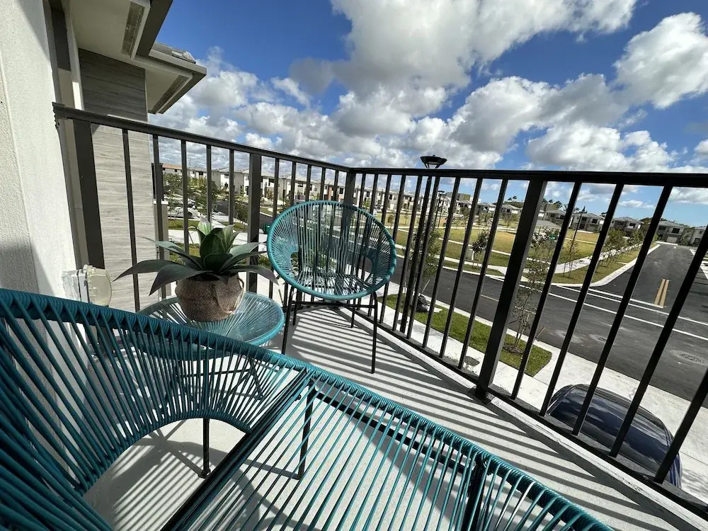 302 Rare find The Blue Sky Beach House