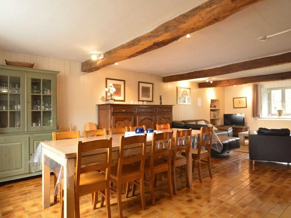 Holiday Home with Sauna in Sourbrodt