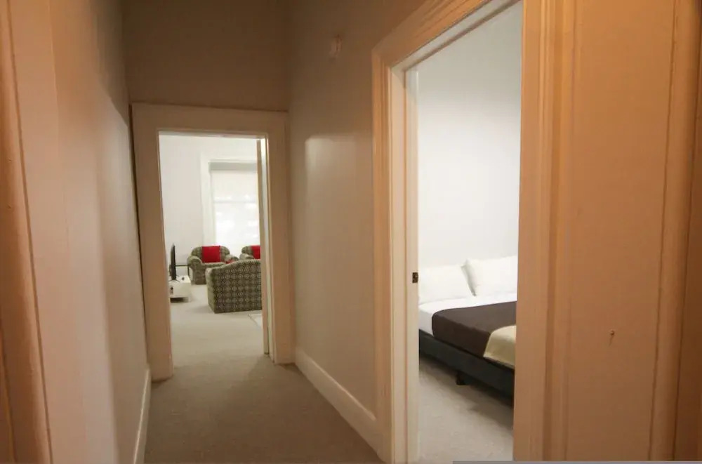 Seafield Tower Glenelg Apartment no 5