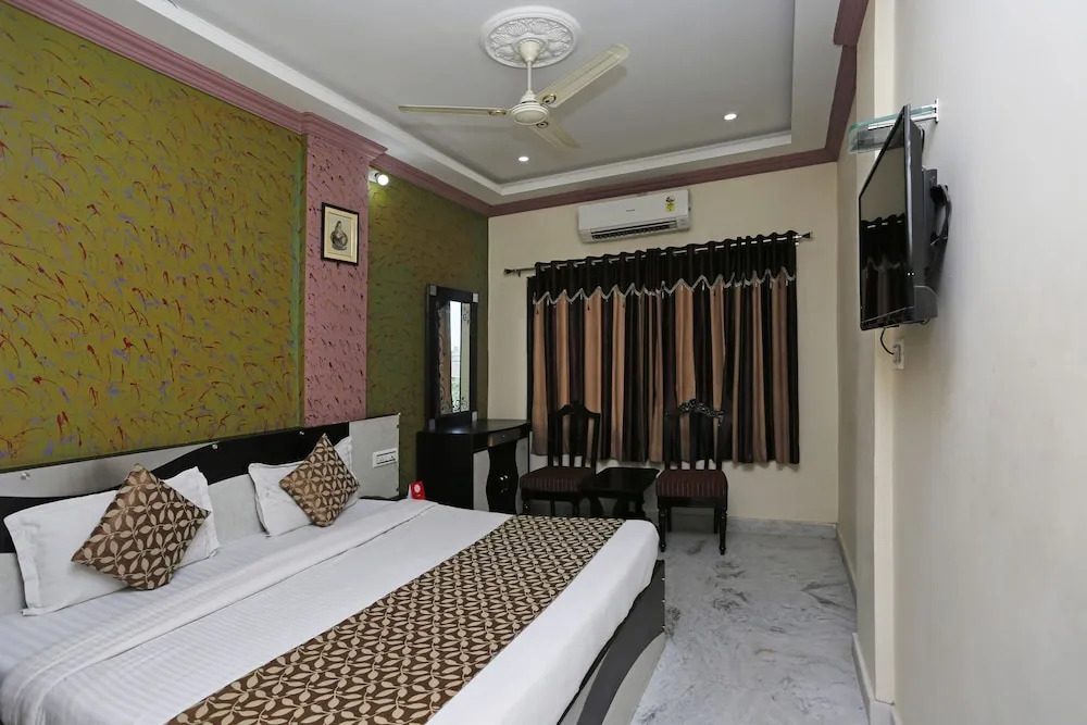OYO 6541 Hotel Relax Inn
