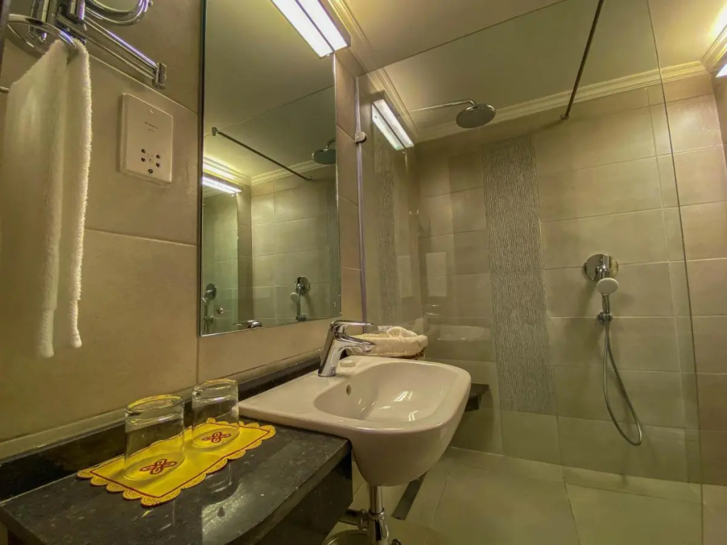 The African Regent Hotel