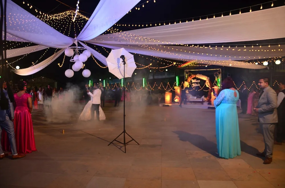 Indismart Woodbourne Resort