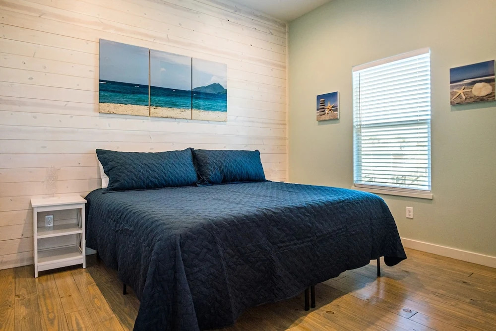 Driftwood Delight 2 Bedroom Home