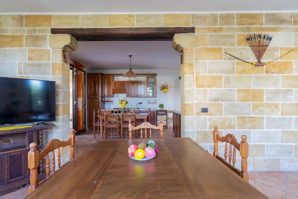 2439 Villa Maresole by Barbarhouse