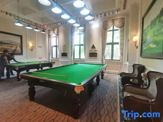 Yijia Boutique Suite Apartment (Haihua Island)