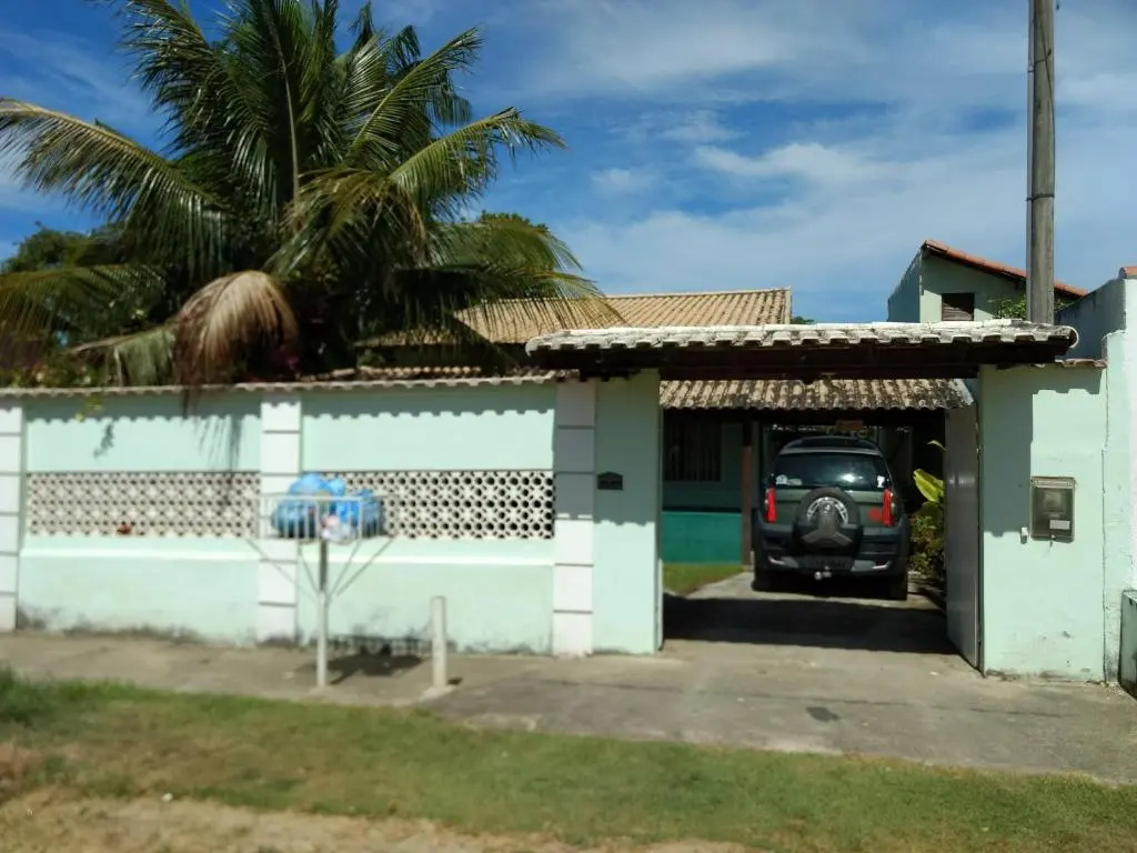 Casa 2 ou 3 Quartos Piscina Churrasqueira e Campo Futebol Gramado em Araruama Bairro Pontinha RJ